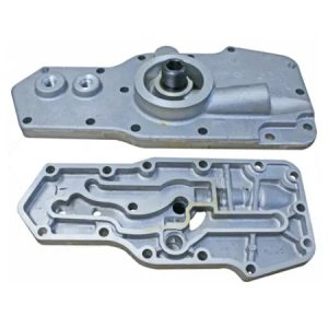 3912098 CARCASA DE ENFRIADOR ACEITE CUMMINS 4BT